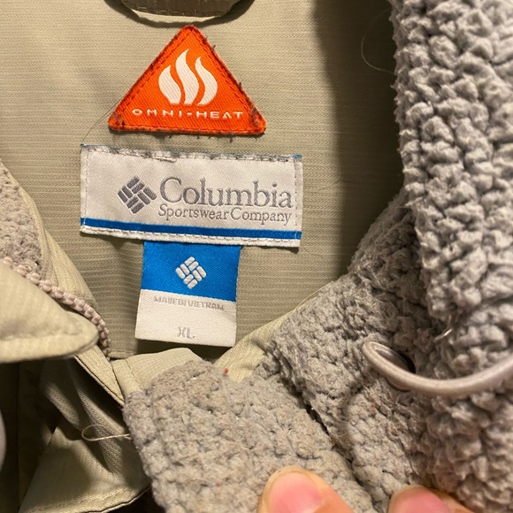 Columbia winter coat - Picture 2 of 5